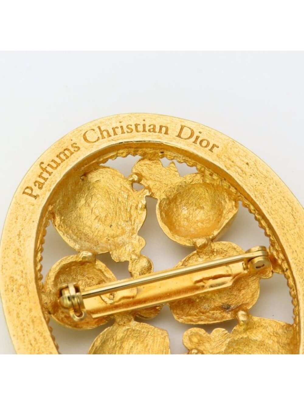 Dior Brooch Metal Gold Parfums Perfume Motif - Picture 5 of 7
